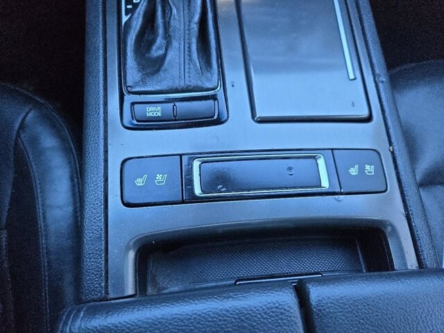 2015 Hyundai Genesis in Virginia Beach, VA 23464 - 18097542 7