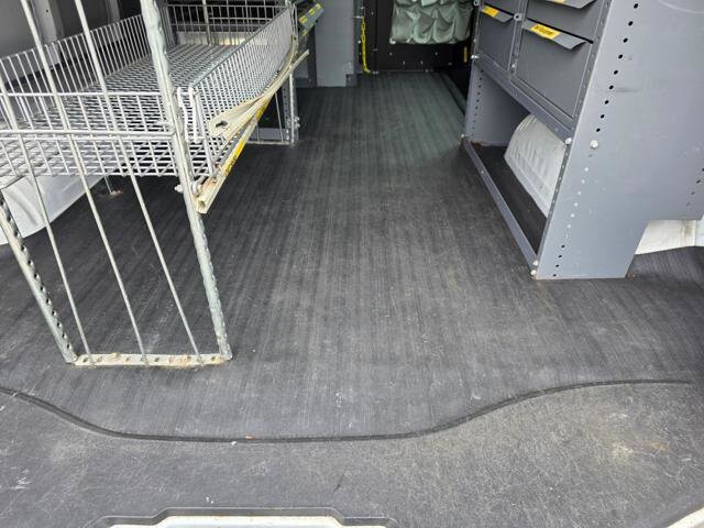 2011 Chevrolet Express 2500 in Blauvelt, NY 10913 - 18097543 39