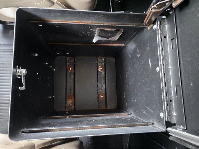 2011 Chevrolet Express 2500 in Blauvelt, NY 10913 - 18097543 27