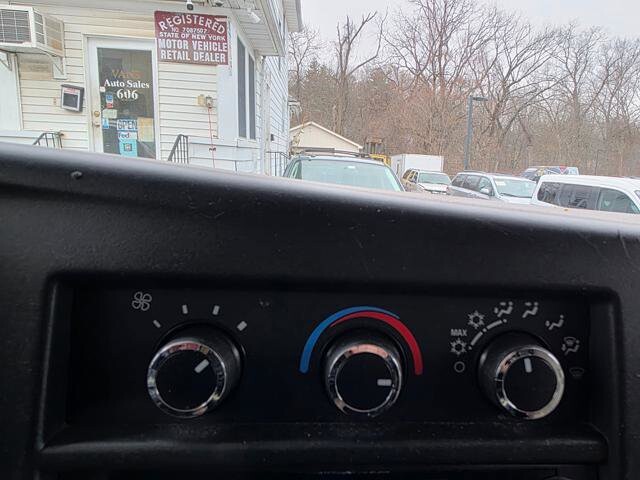 2011 Chevrolet Express 2500 in Blauvelt, NY 10913 - 18097543 18