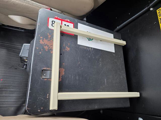 2011 Chevrolet Express 2500 in Blauvelt, NY 10913 - 18097543 26