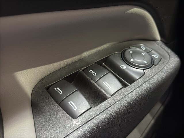 2022 Chevrolet Equinox in Burlington, WI 53105 - 18097544 32