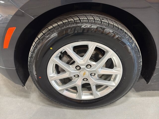 2022 Chevrolet Equinox in Burlington, WI 53105 - 18097544 9