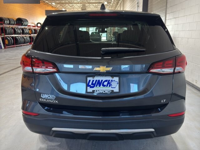 2022 Chevrolet Equinox in Burlington, WI 53105 - 18097544 4
