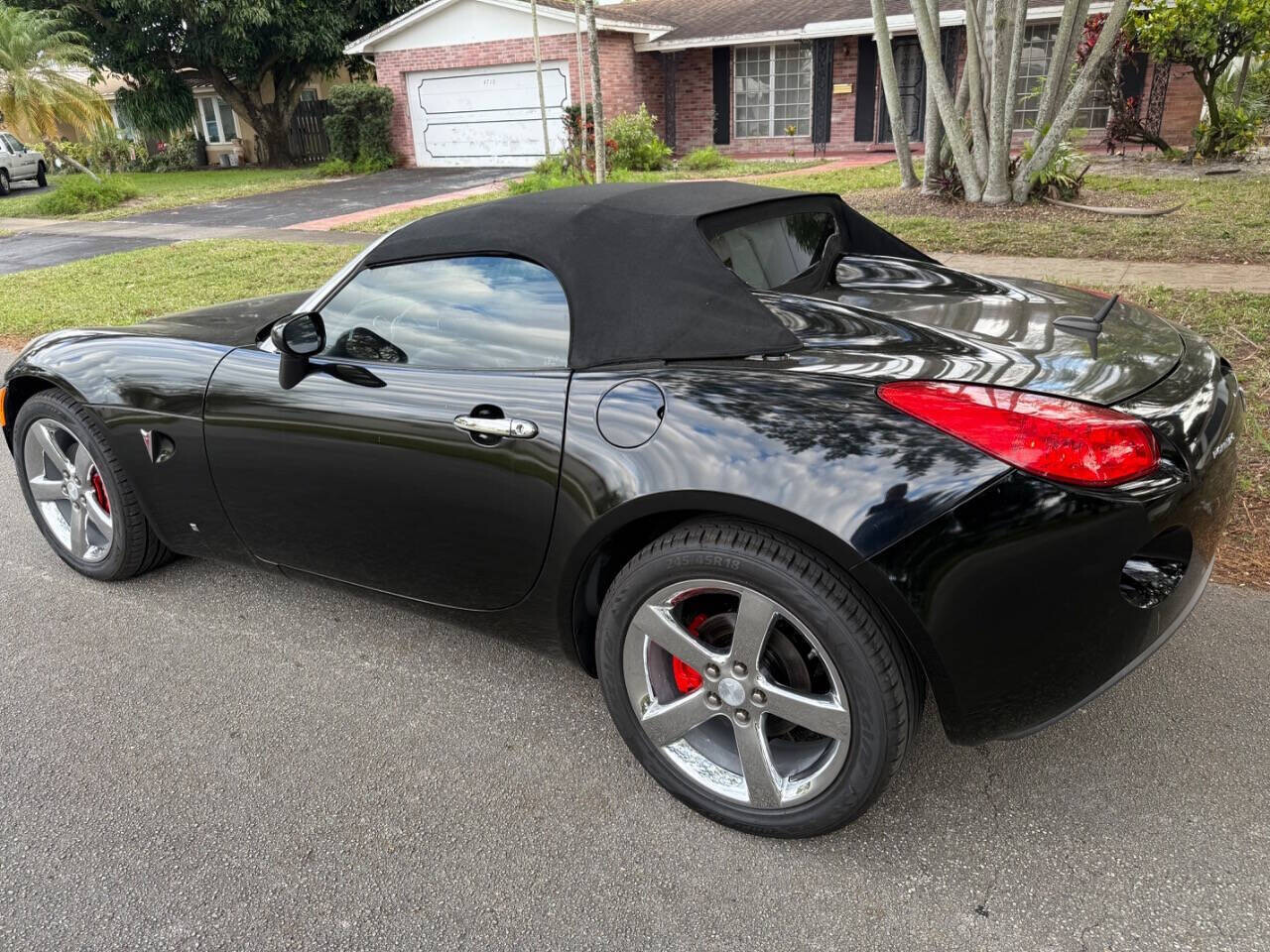 2009 Pontiac Solstice in Hollywood, FL 33023-1906 - 18097546 22