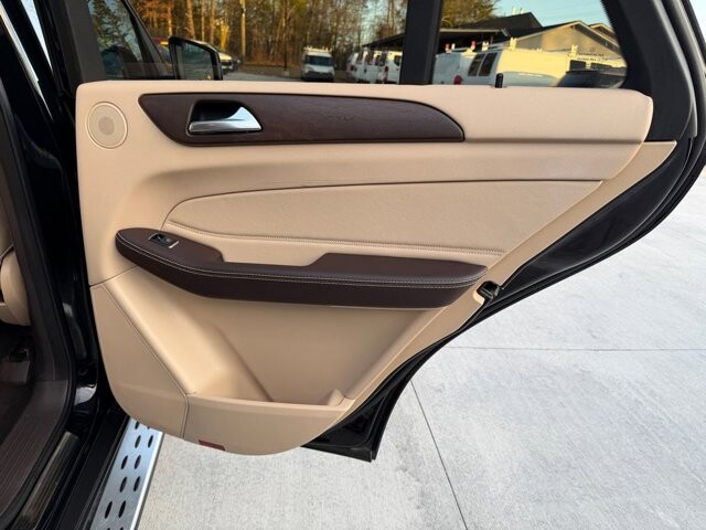 2016 Mercedes-Benz GLE 350 in Knoxville, TN 37920 - 18097551 10