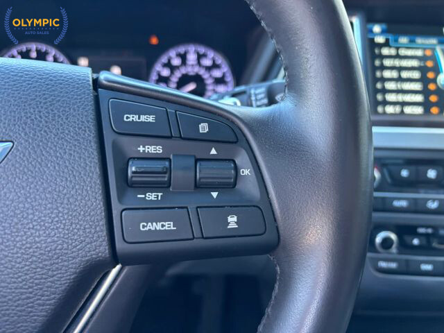 2015 Hyundai Genesis in Decatur, GA 30032 - 18097555 30