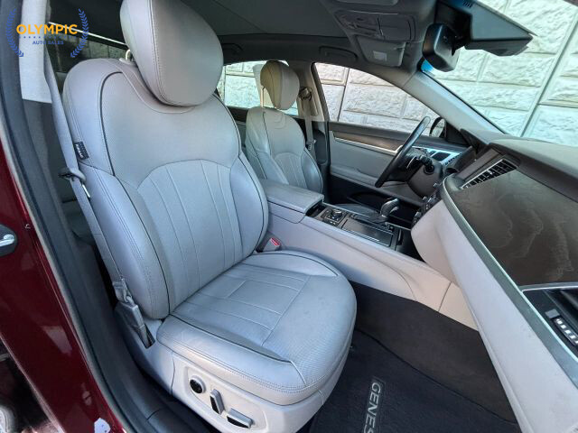 2015 Hyundai Genesis in Decatur, GA 30032 - 18097555 13