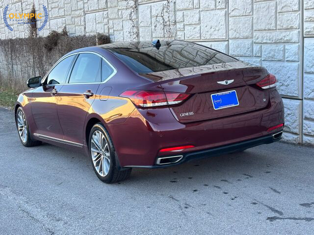 2015 Hyundai Genesis in Decatur, GA 30032 - 18097555 20