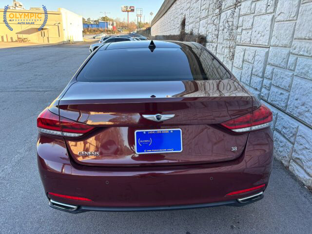 2015 Hyundai Genesis in Decatur, GA 30032 - 18097555 21