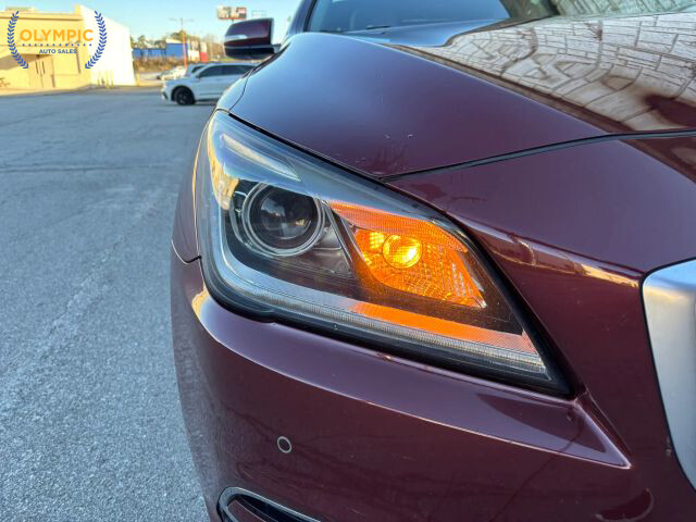 2015 Hyundai Genesis in Decatur, GA 30032 - 18097555 8
