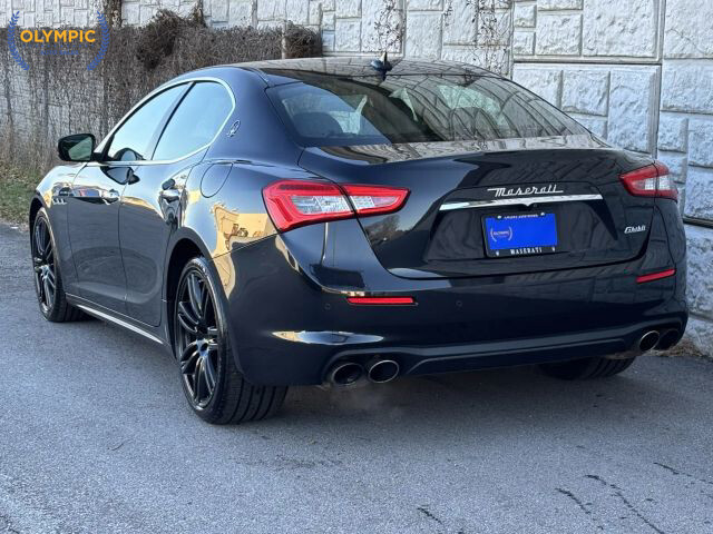 2019 Maserati Ghibli in Decatur, GA 30032 - 18097556 4