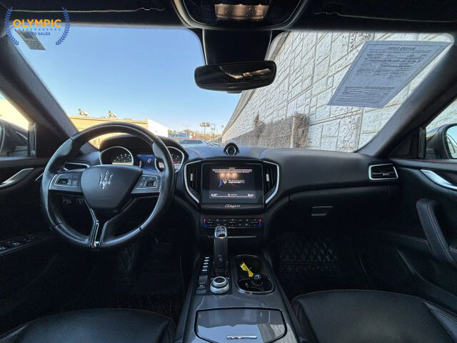 2019 Maserati Ghibli in Decatur, GA 30032 - 18097556 19