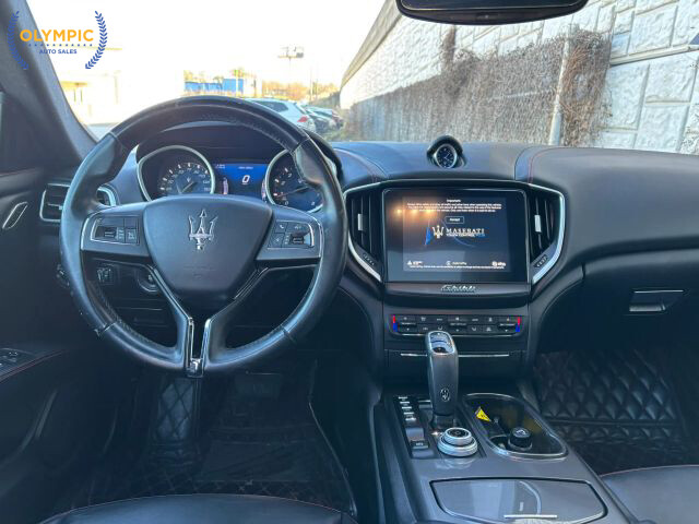 2019 Maserati Ghibli in Decatur, GA 30032 - 18097556 21