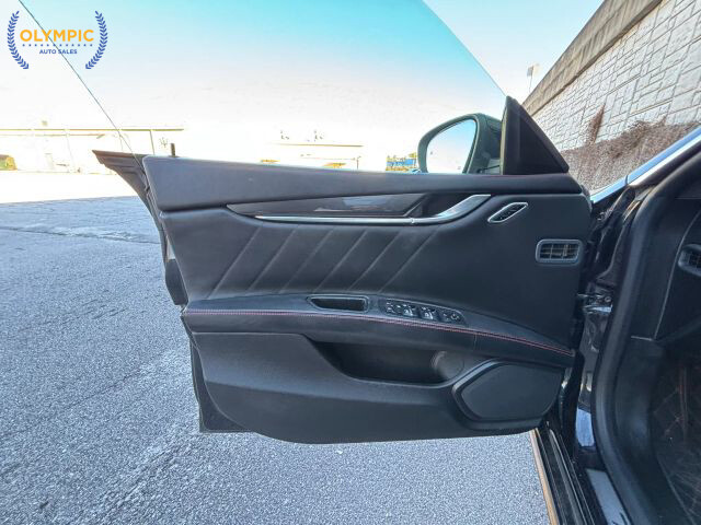 2019 Maserati Ghibli in Decatur, GA 30032 - 18097556 44