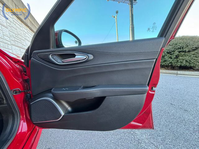 2019 Alfa Romeo Giulia in Decatur, GA 30032 - 18097557 42