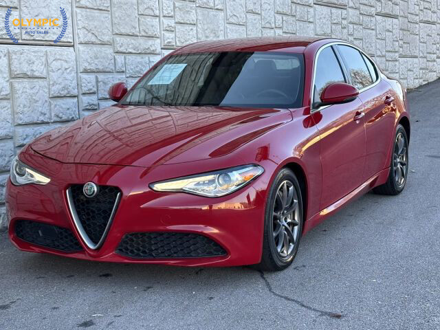 2019 Alfa Romeo Giulia in Decatur, GA 30032 - 18097557