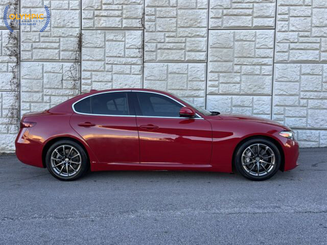 2019 Alfa Romeo Giulia in Decatur, GA 30032 - 18097557 8