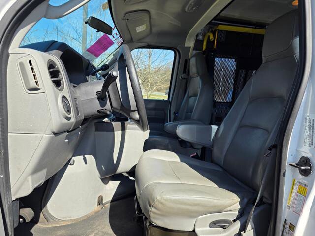 2012 Ford E-350 and Econoline 350 in Blauvelt, NY 10913 - 18097560 14