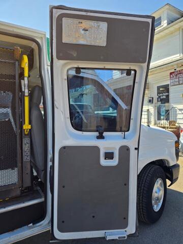 2012 Ford E-350 and Econoline 350 in Blauvelt, NY 10913 - 18097560 48