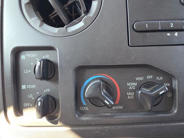 2012 Ford E-350 and Econoline 350 in Blauvelt, NY 10913 - 18097560 24