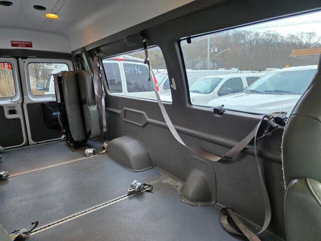 2012 Ford E-350 and Econoline 350 in Blauvelt, NY 10913 - 18097562 30