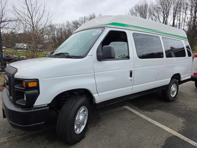 2012 Ford E-350 and Econoline 350 in Blauvelt, NY 10913 - 18097562 5