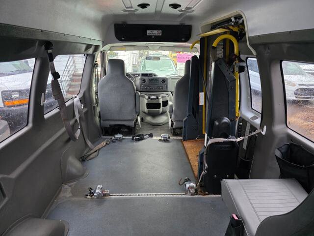 2012 Ford E-350 and Econoline 350 in Blauvelt, NY 10913 - 18097562 41