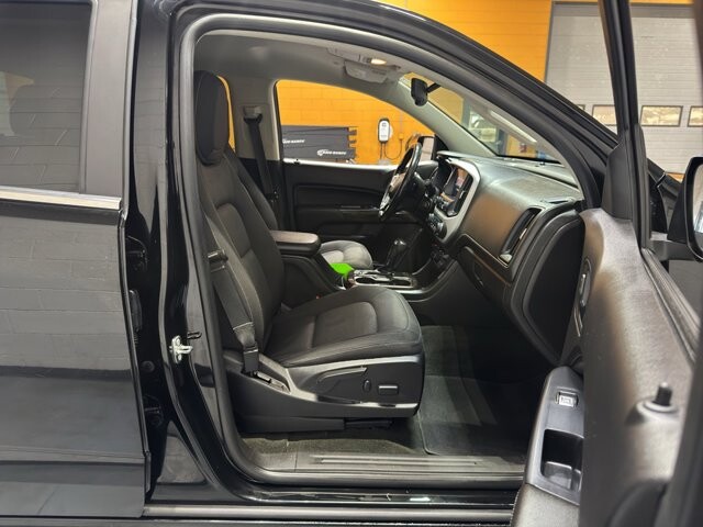 2018 GMC Canyon in Burlington, WI 53105 - 18097566 18