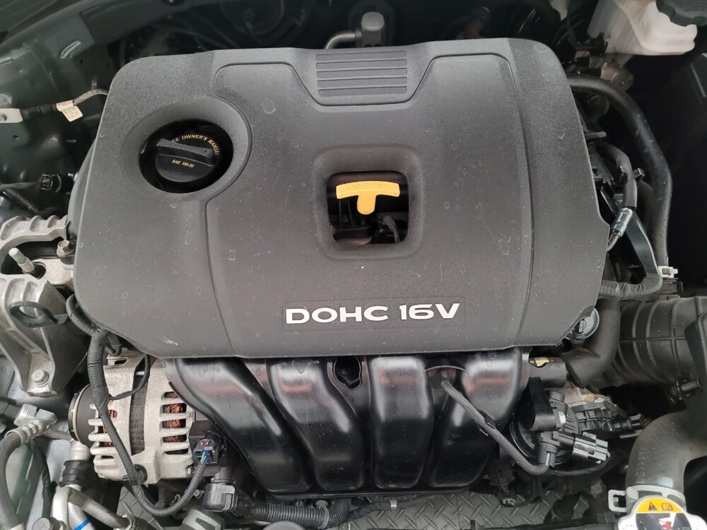 2017 Hyundai Elantra in Sacramento, CA 95821 - 18097568 30