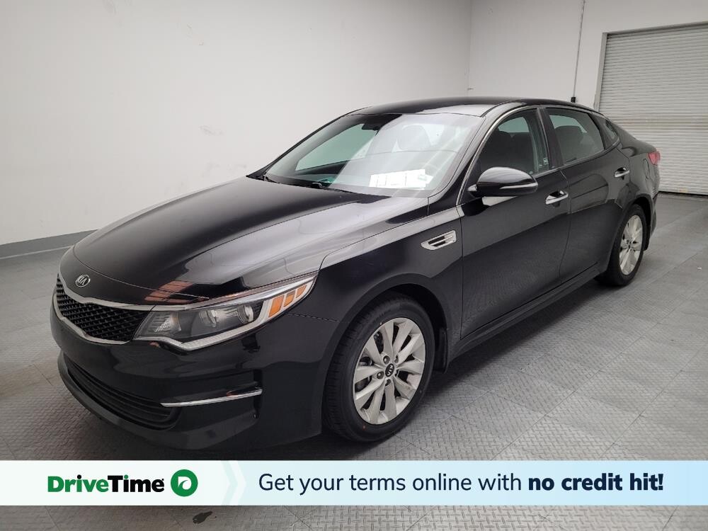 2018 Kia Optima in Bakersfield, CA 93309 - 18097569