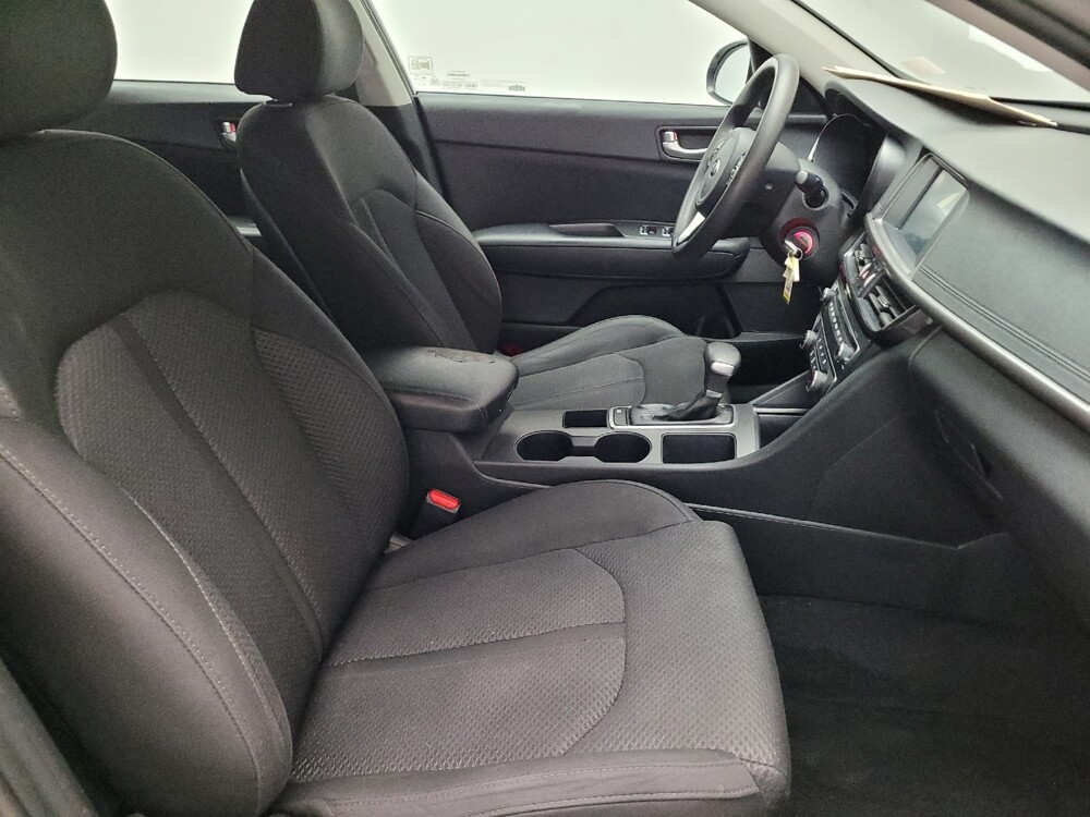 2018 Kia Optima in Bakersfield, CA 93309 - 18097569 21