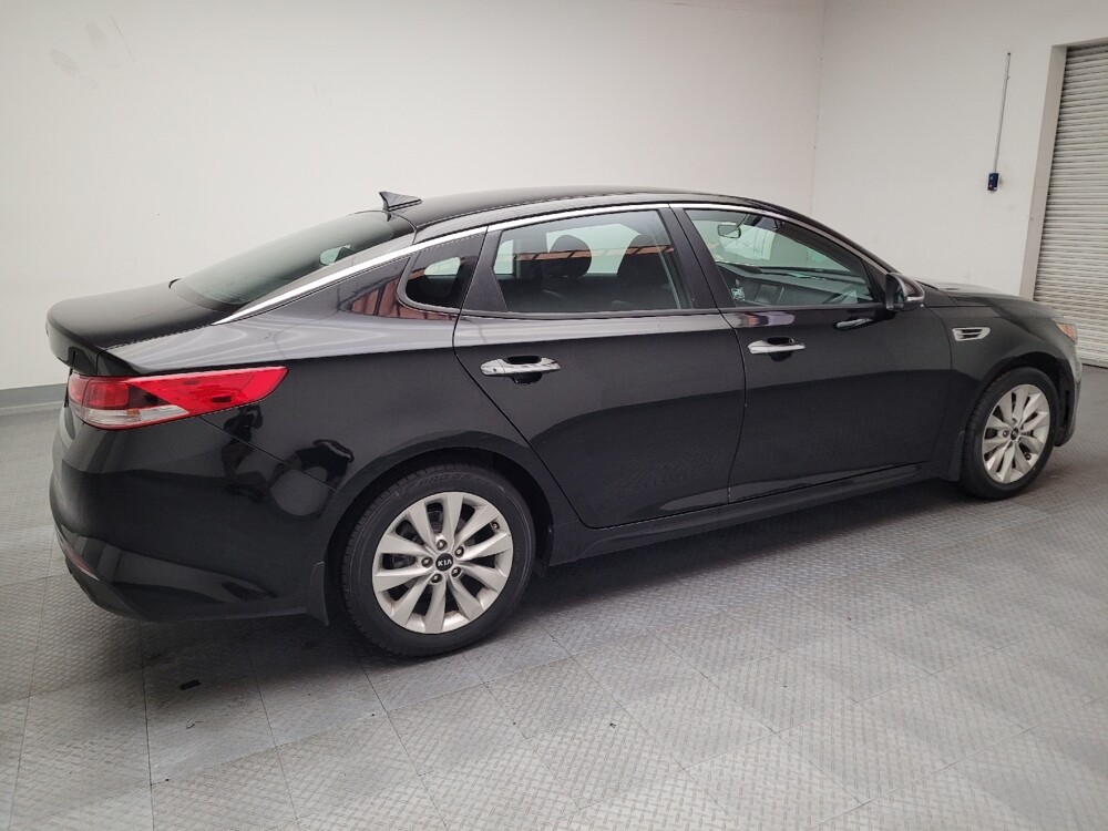 2018 Kia Optima in Bakersfield, CA 93309 - 18097569 10