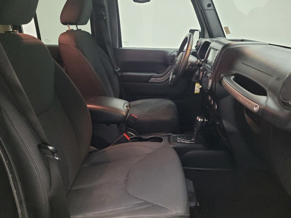 2018 Jeep Wrangler in Riverside, CA 92504 - 18097572 21