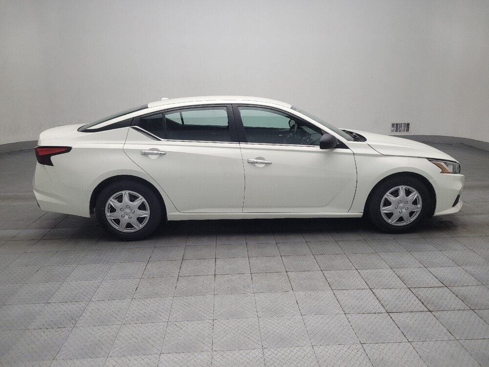 2020 Nissan Altima in Morrow, GA 30260 - 18097574 10