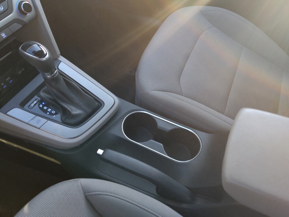 2018 Hyundai Elantra in Union City, GA 30291 - 18097576 26