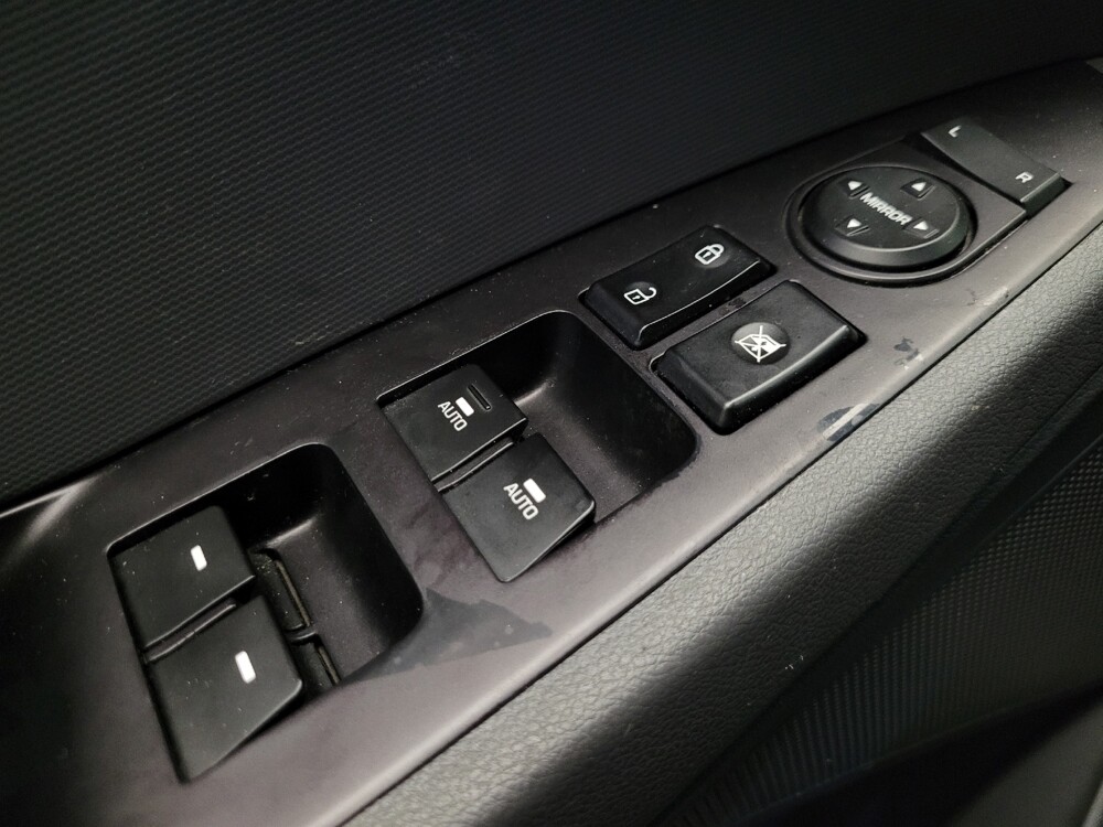 2019 Hyundai Ioniq in Chandler, AZ 85225 - 18097579 27