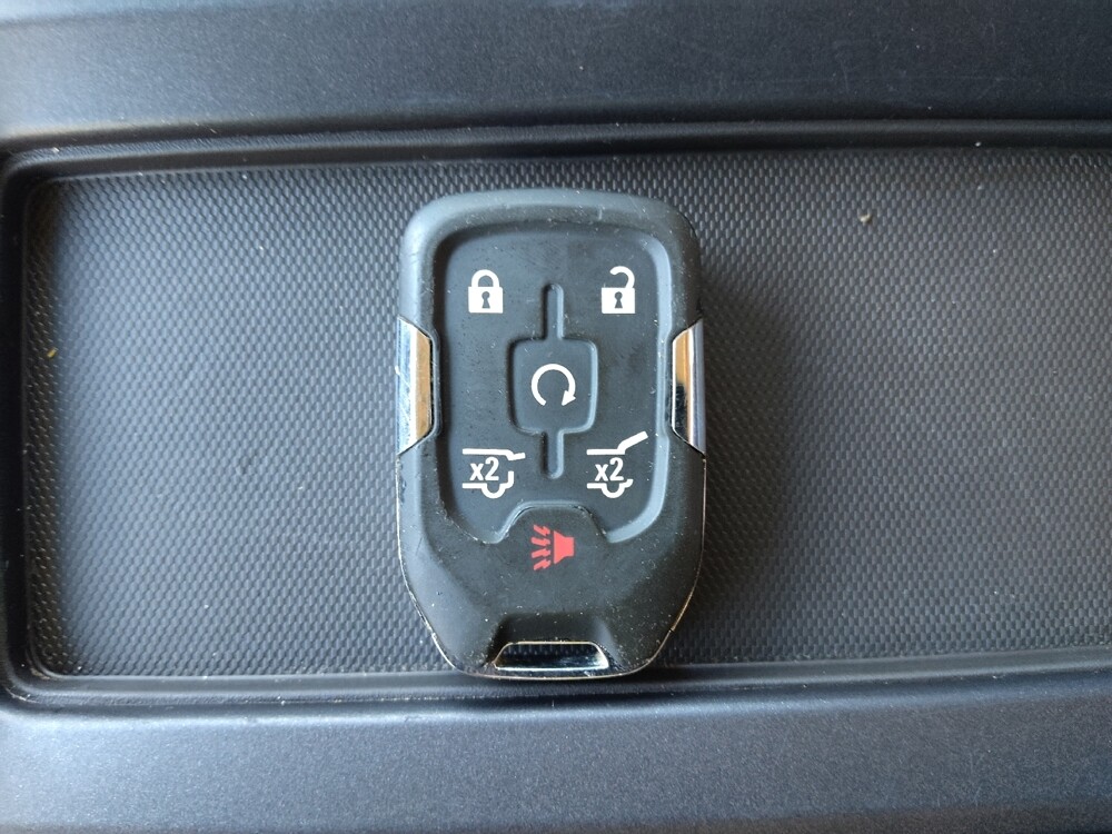 2018 Chevrolet Tahoe in Albany, GA 31705 - 18097584 32