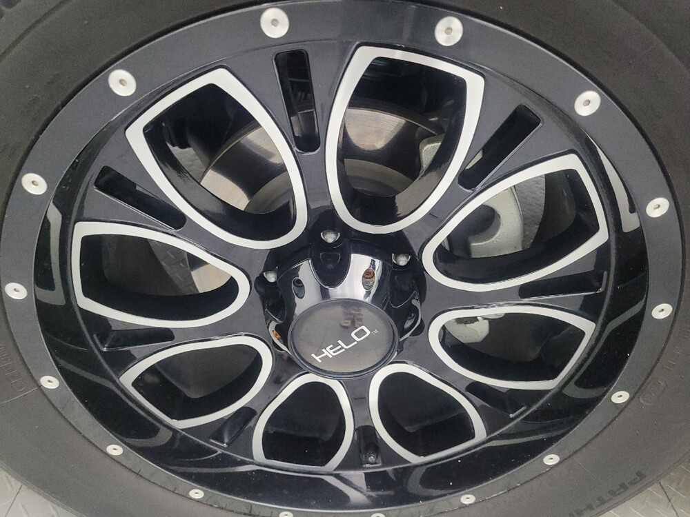 2018 Chevrolet Tahoe in Albany, GA 31705 - 18097584 31