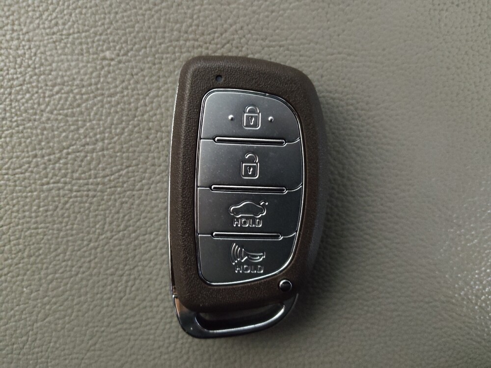 2018 Hyundai Sonata in Marietta, GA 30062 - 18097586 32