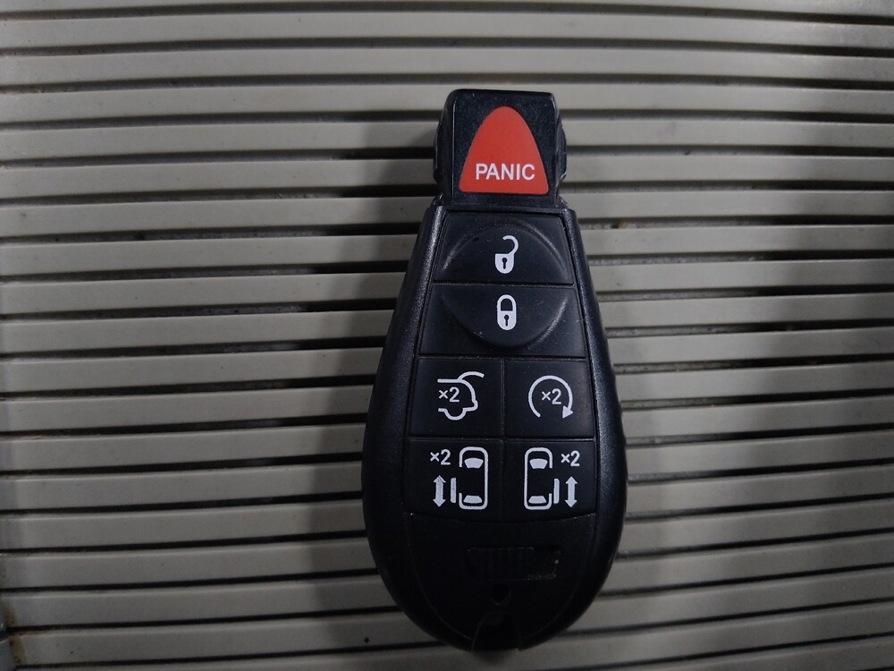 2018 Dodge Grand Caravan in Marietta, GA 30062 - 18097587 32