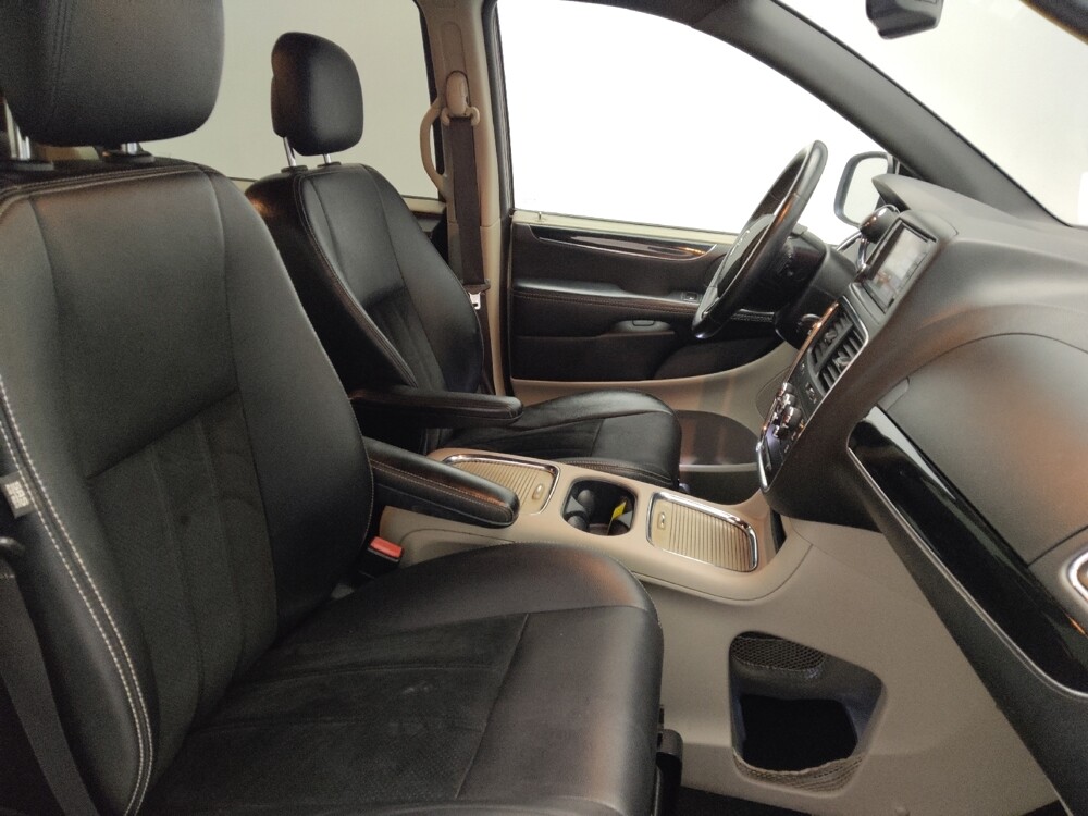 2018 Dodge Grand Caravan in Marietta, GA 30062 - 18097587 21