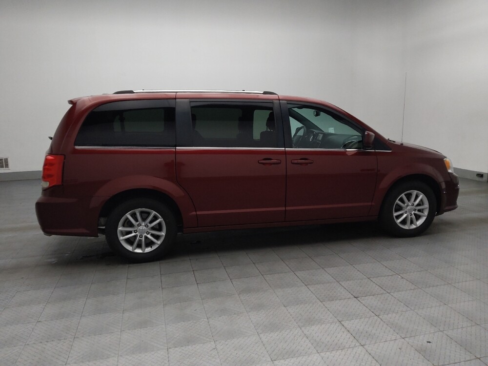2018 Dodge Grand Caravan in Marietta, GA 30062 - 18097587 10