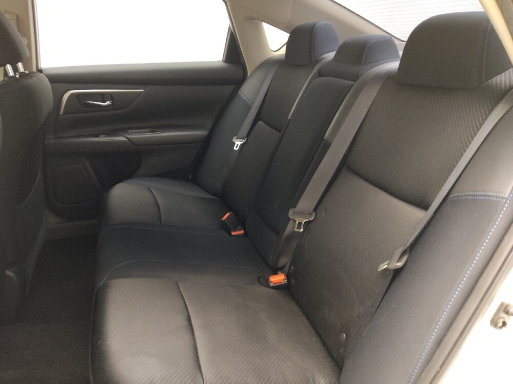 2017 Nissan Altima in Conyers, GA 30094 - 18097589 18