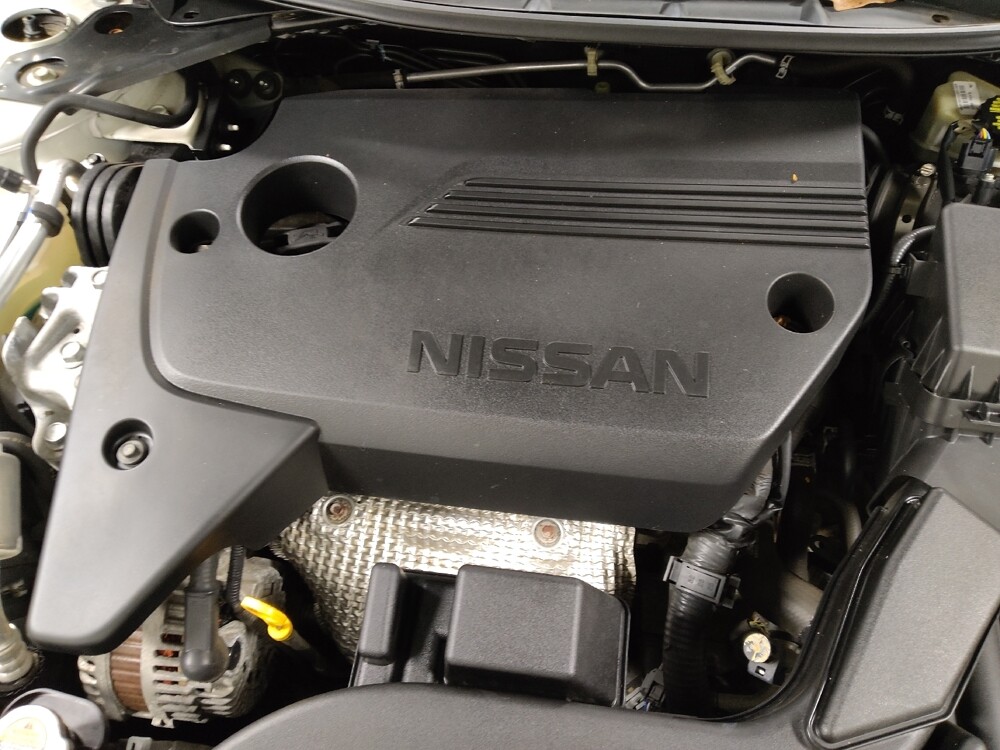 2017 Nissan Altima in Conyers, GA 30094 - 18097589 30