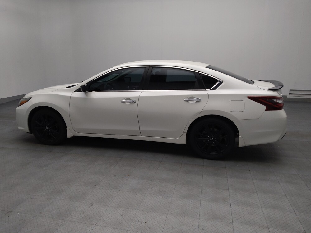 2017 Nissan Altima in Conyers, GA 30094 - 18097589 3