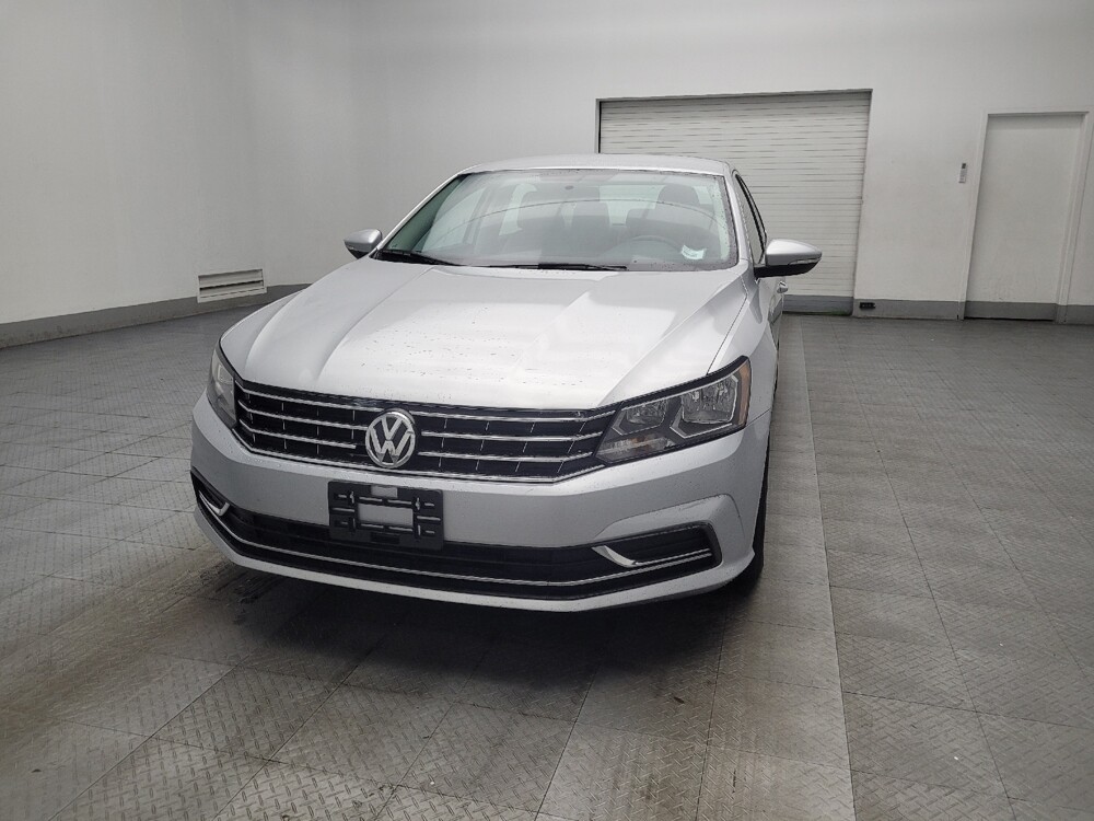 2016 Volkswagen Passat in Athens, GA 30606 - 18097596 15