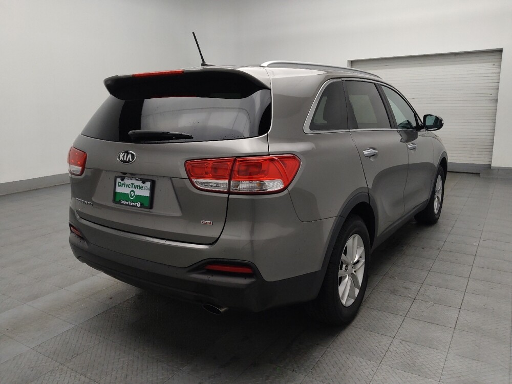 2017 Kia Sorento in Union City, GA 30291 - 18097598 9