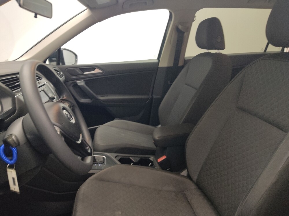 2019 Volkswagen Tiguan in Duluth, GA 30096 - 18097602 17