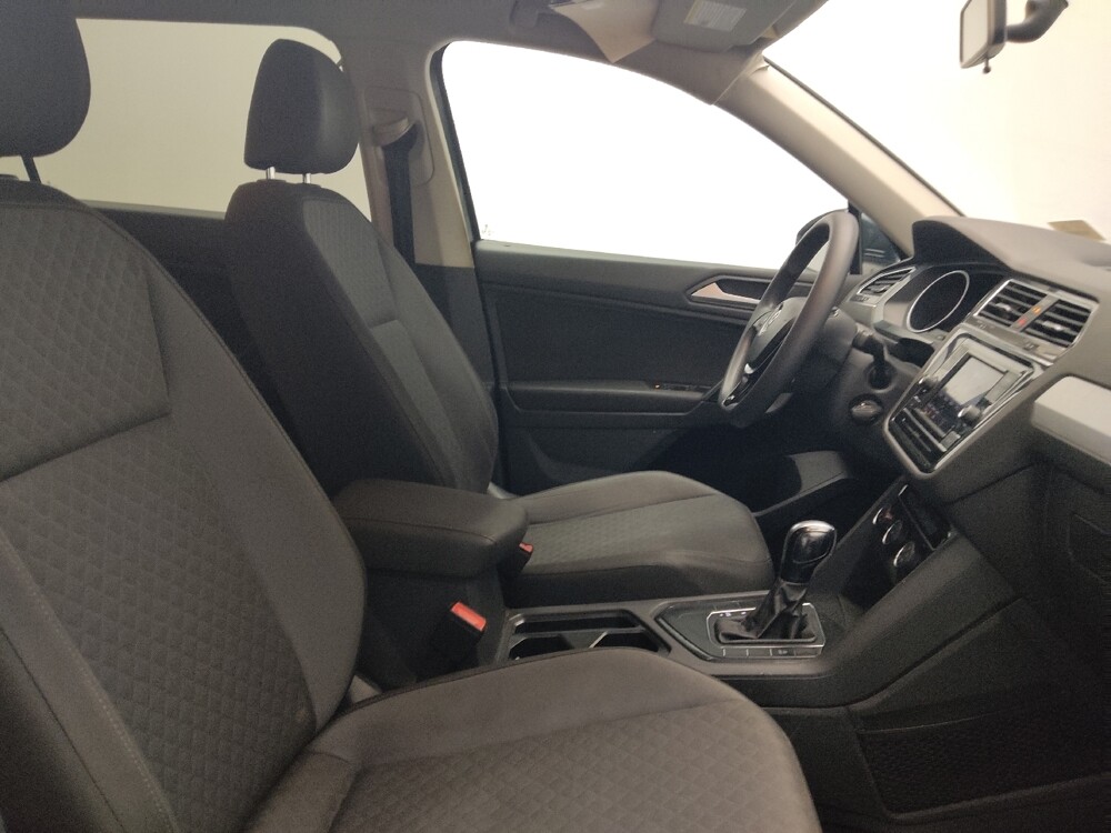2019 Volkswagen Tiguan in Duluth, GA 30096 - 18097602 21